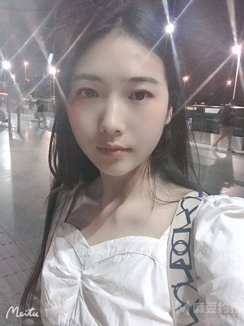 民国模特