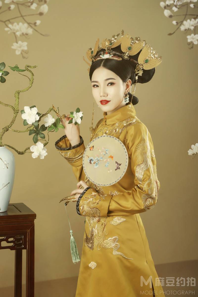 妆容模特