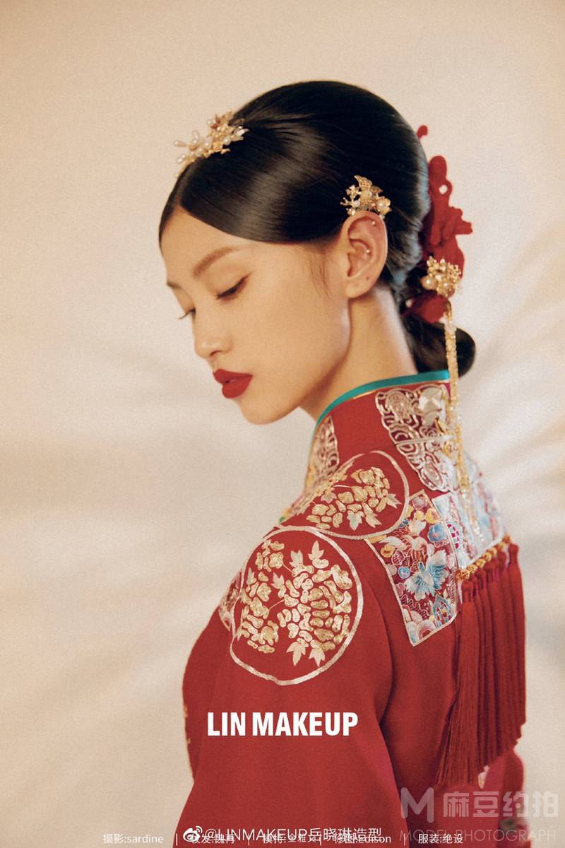 妆容模特