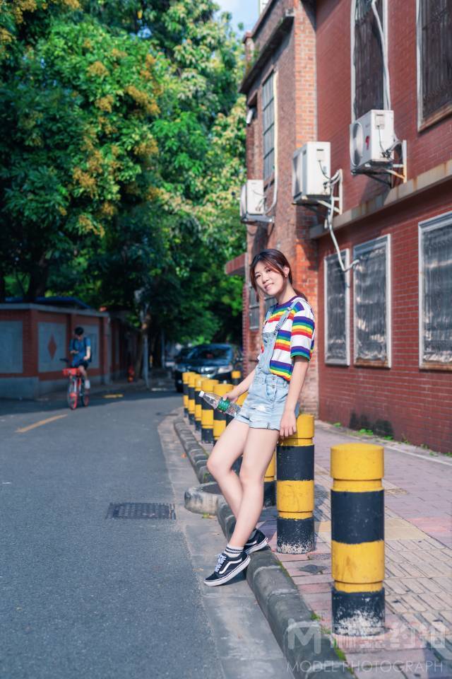 清新模特