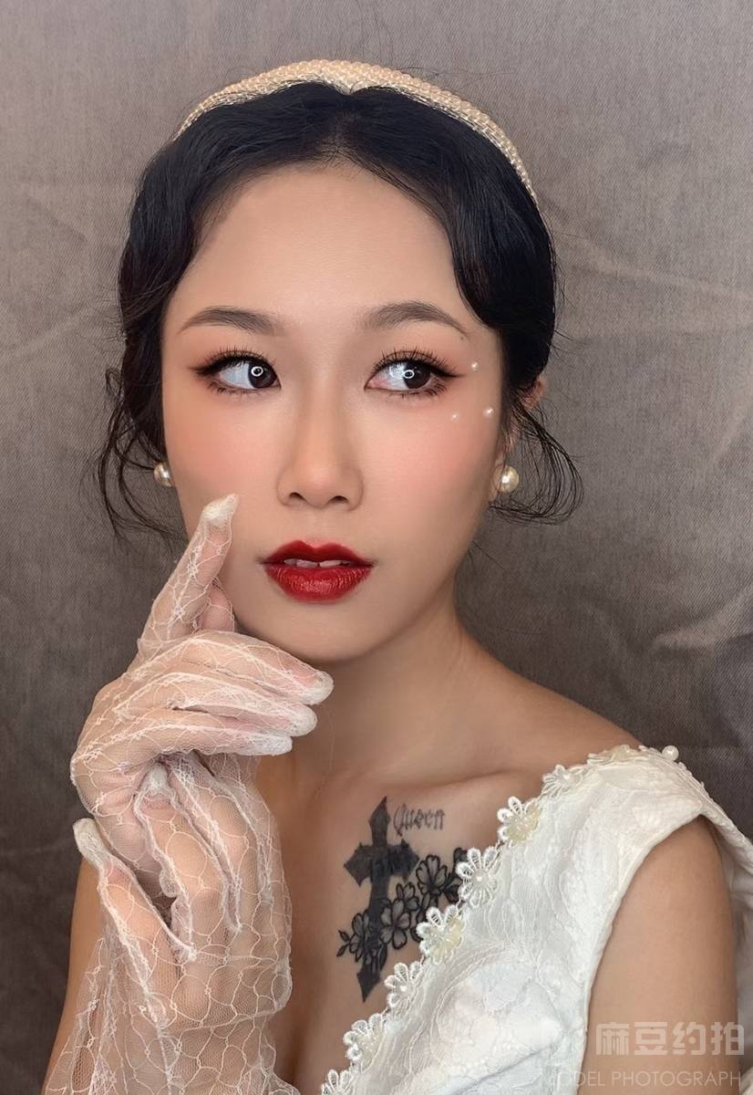 妆容模特