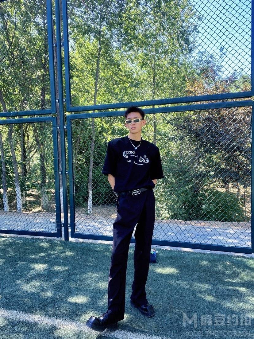 暗黑模特
