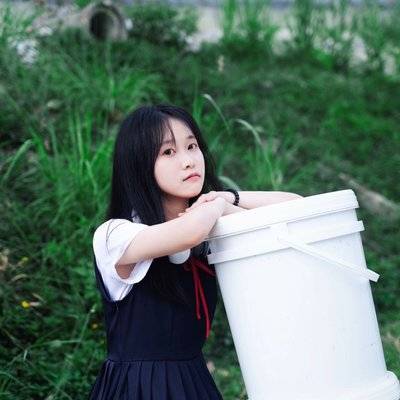 宝丽来模特