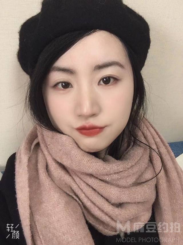 纪实模特