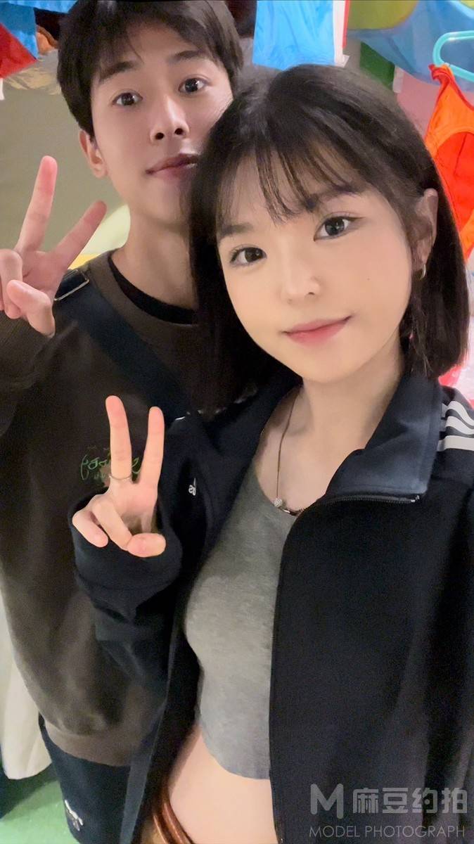 情侣模特