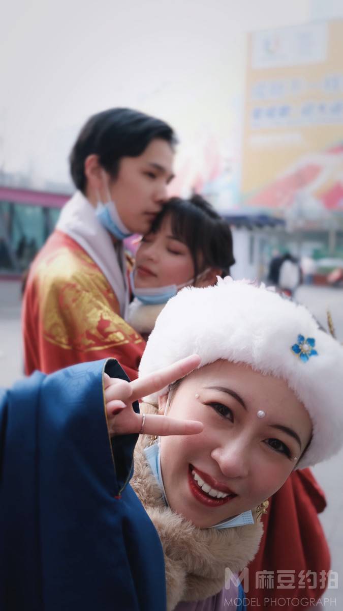 汉服模特