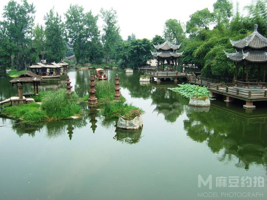 情侣模特