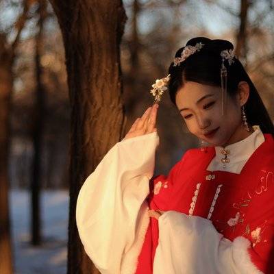 汉服模特