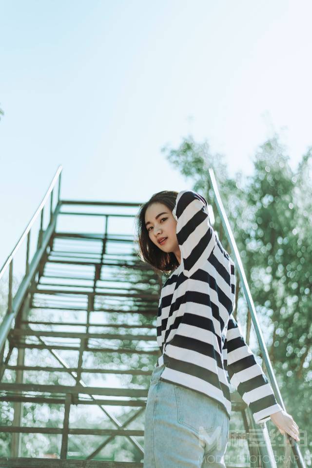 校园模特