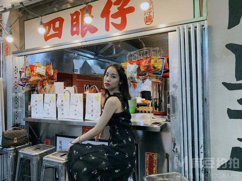 胶片模特