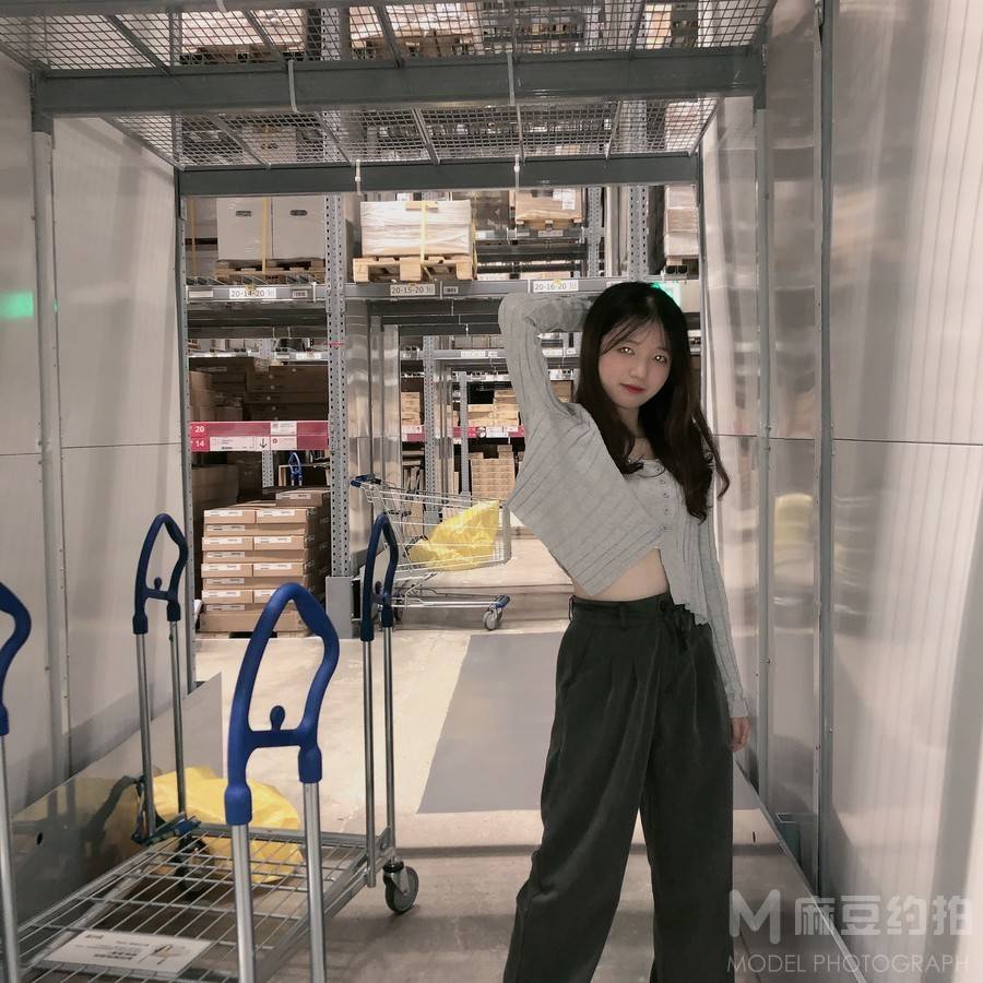 校园模特