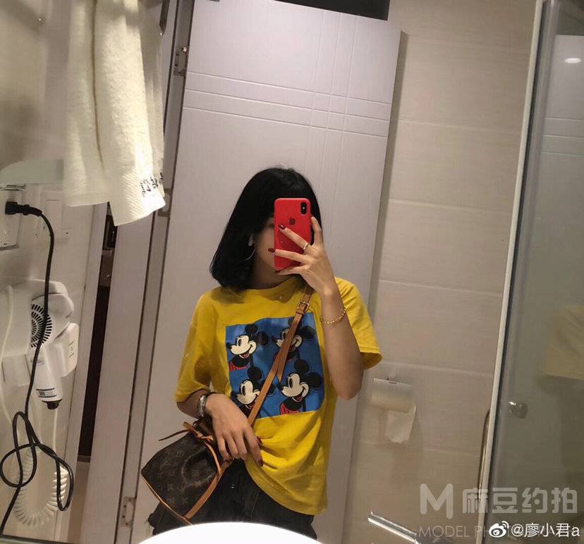 时尚模特