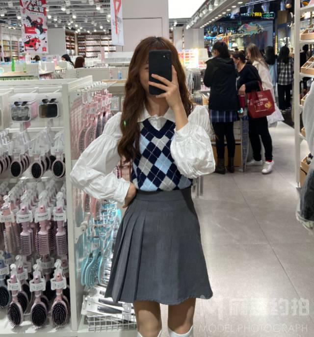 校园模特