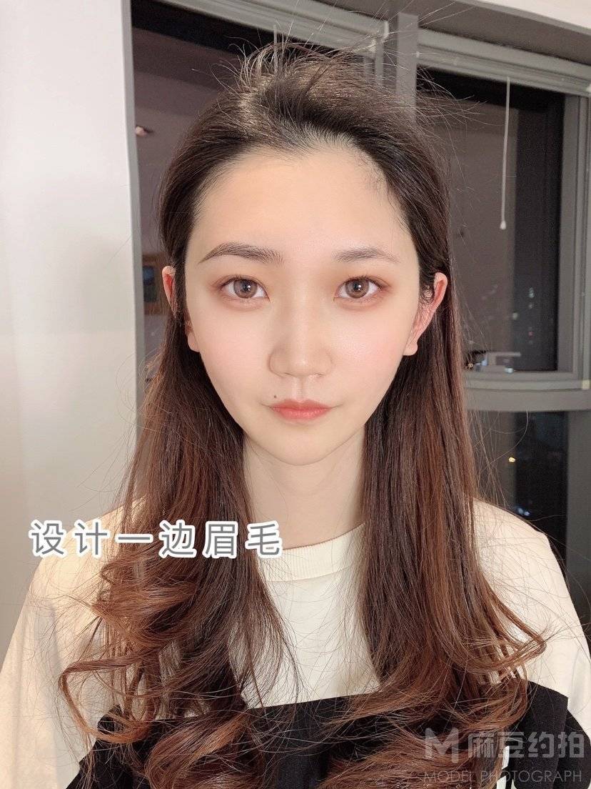 妆容模特