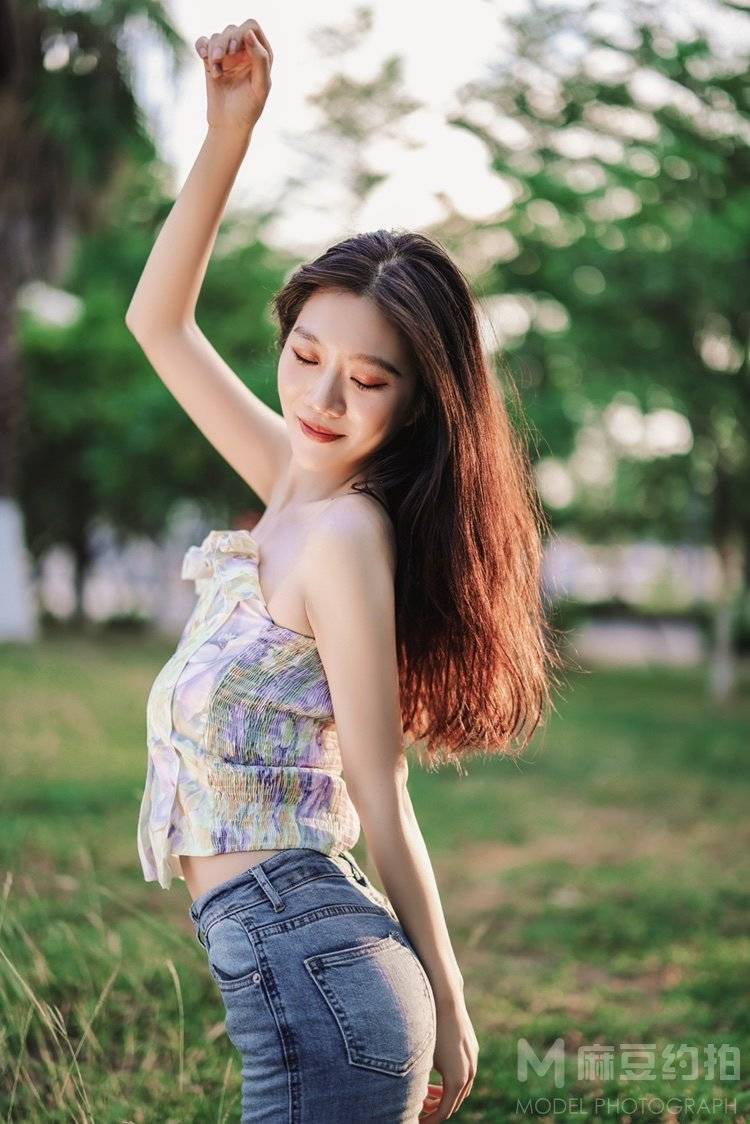 清新模特