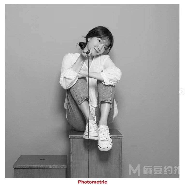 黑白模特