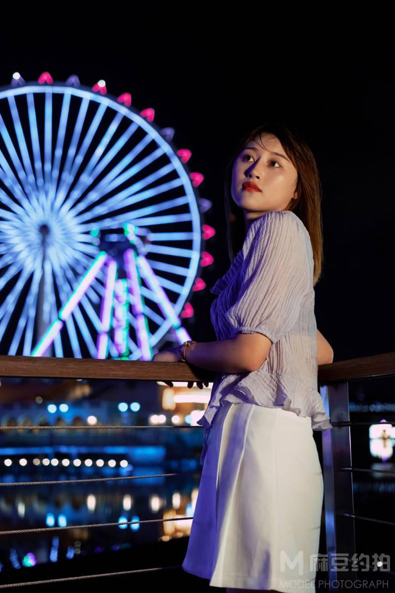 夜景模特