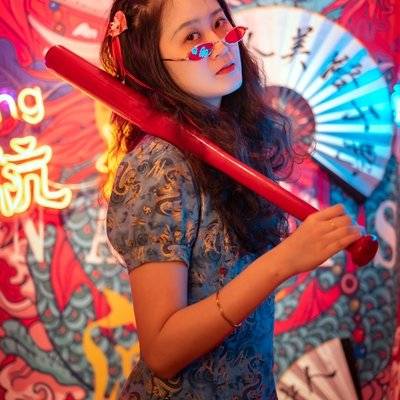 情绪模特