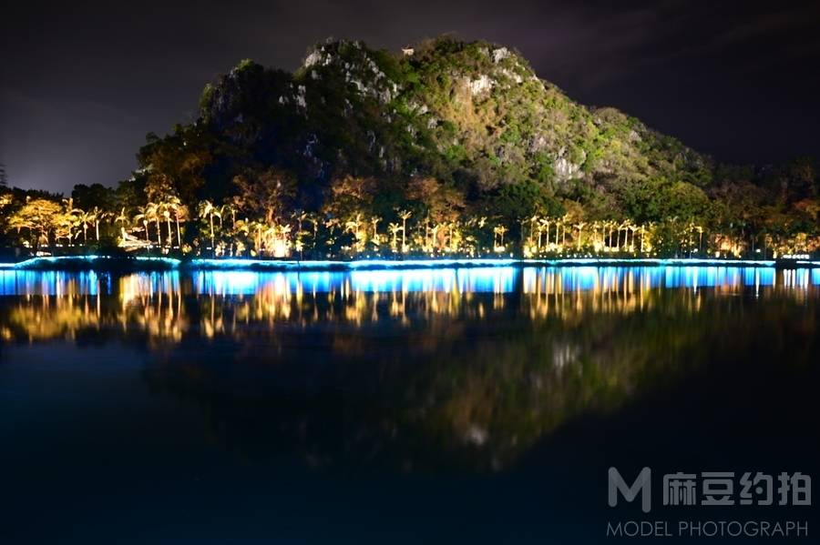 夜景模特