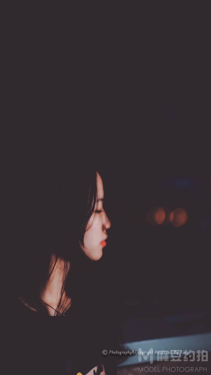 夜景模特