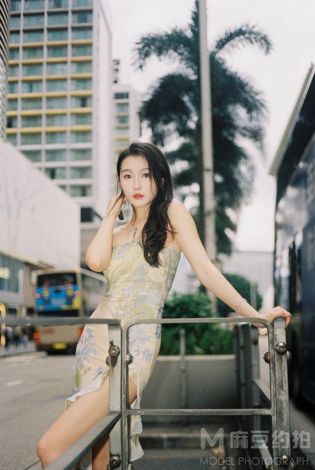 胶片模特