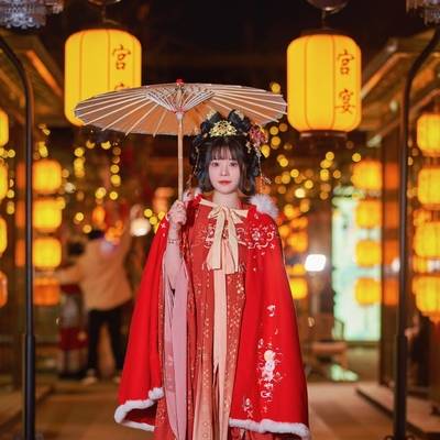 汉服模特