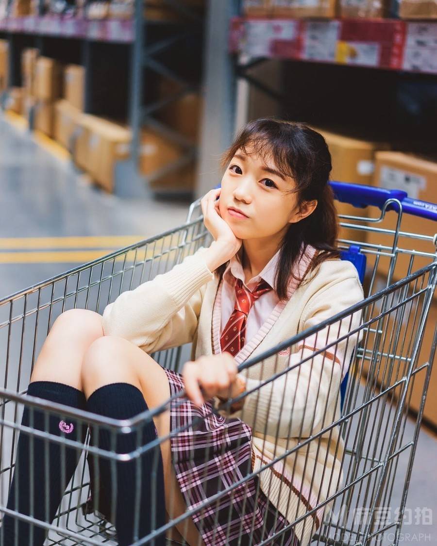 校园模特