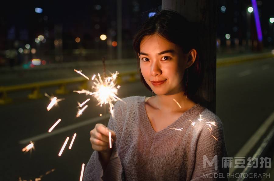 夜景模特
