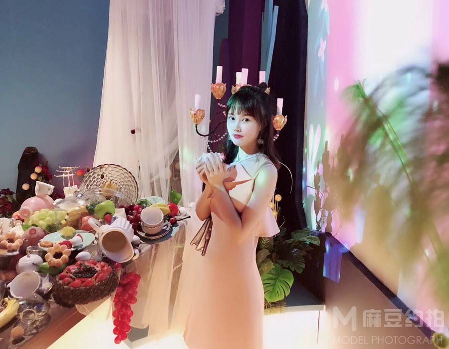 孕照模特