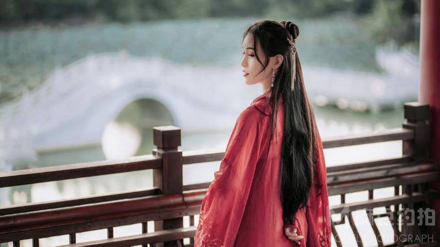 汉服模特