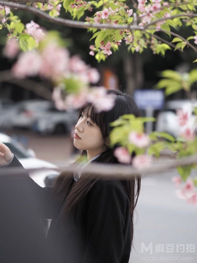 校园模特
