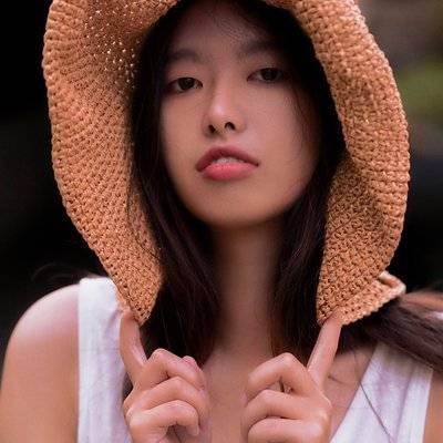 胶片模特