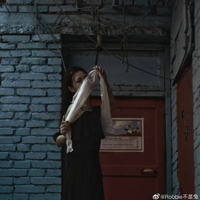 黑白模特