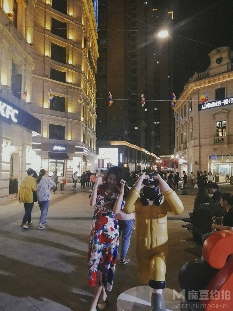 清新模特