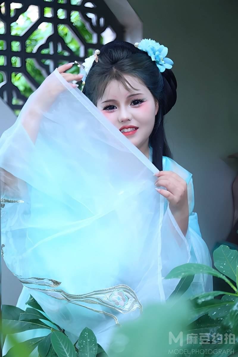 妆容模特