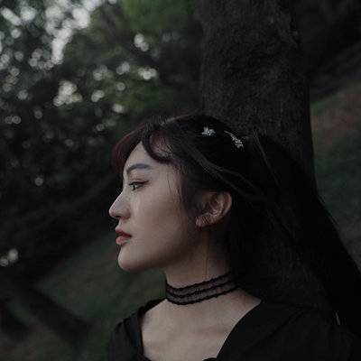 黑白模特