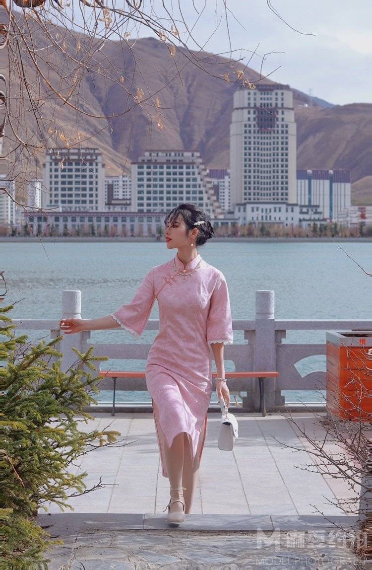民国模特