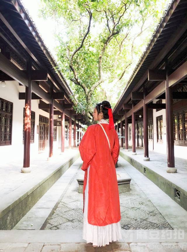 民国模特
