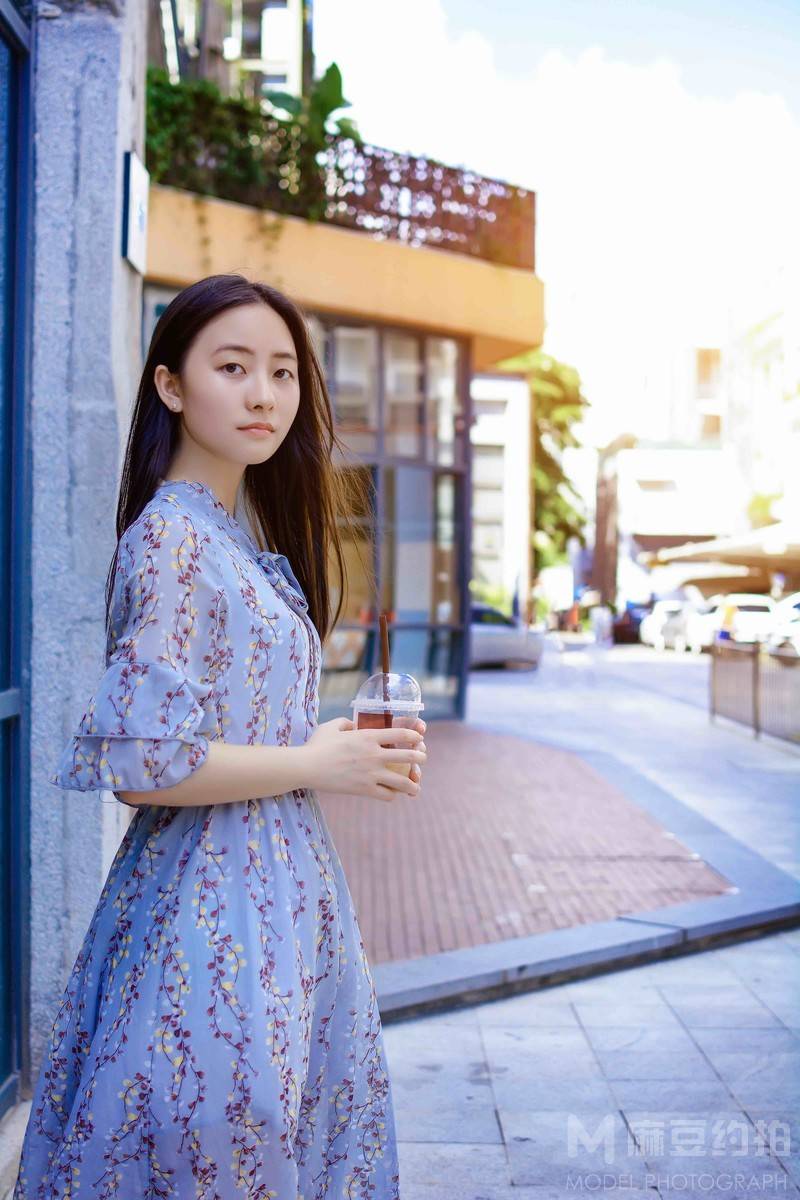 清新模特