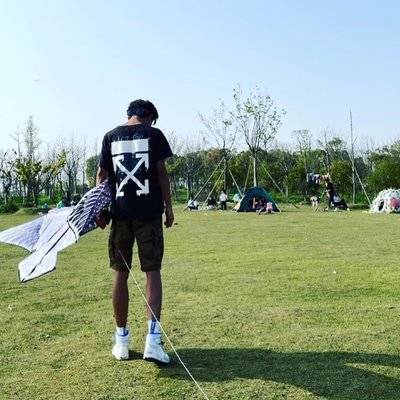 黑白模特