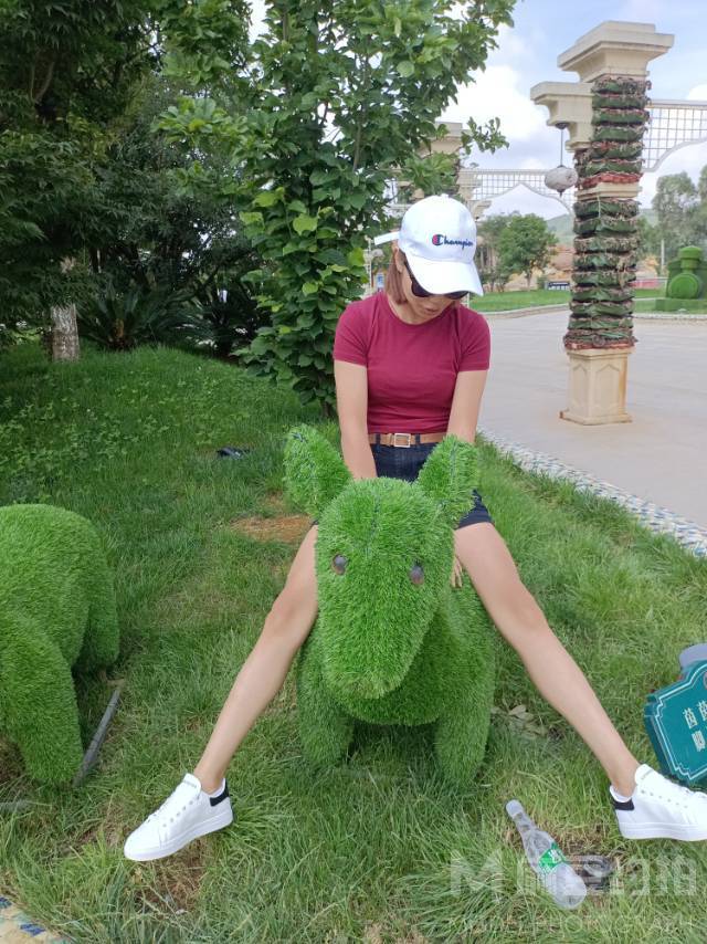 纪实模特