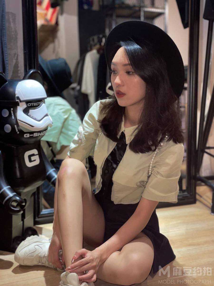 胶片模特