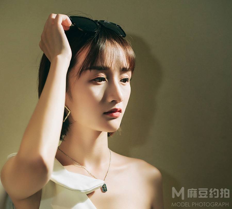 商务模特