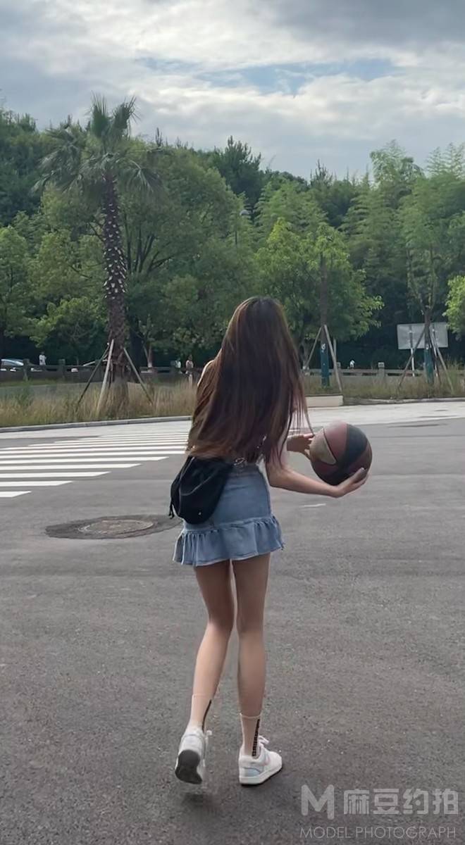 纪实模特