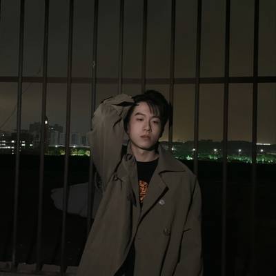 黑白模特