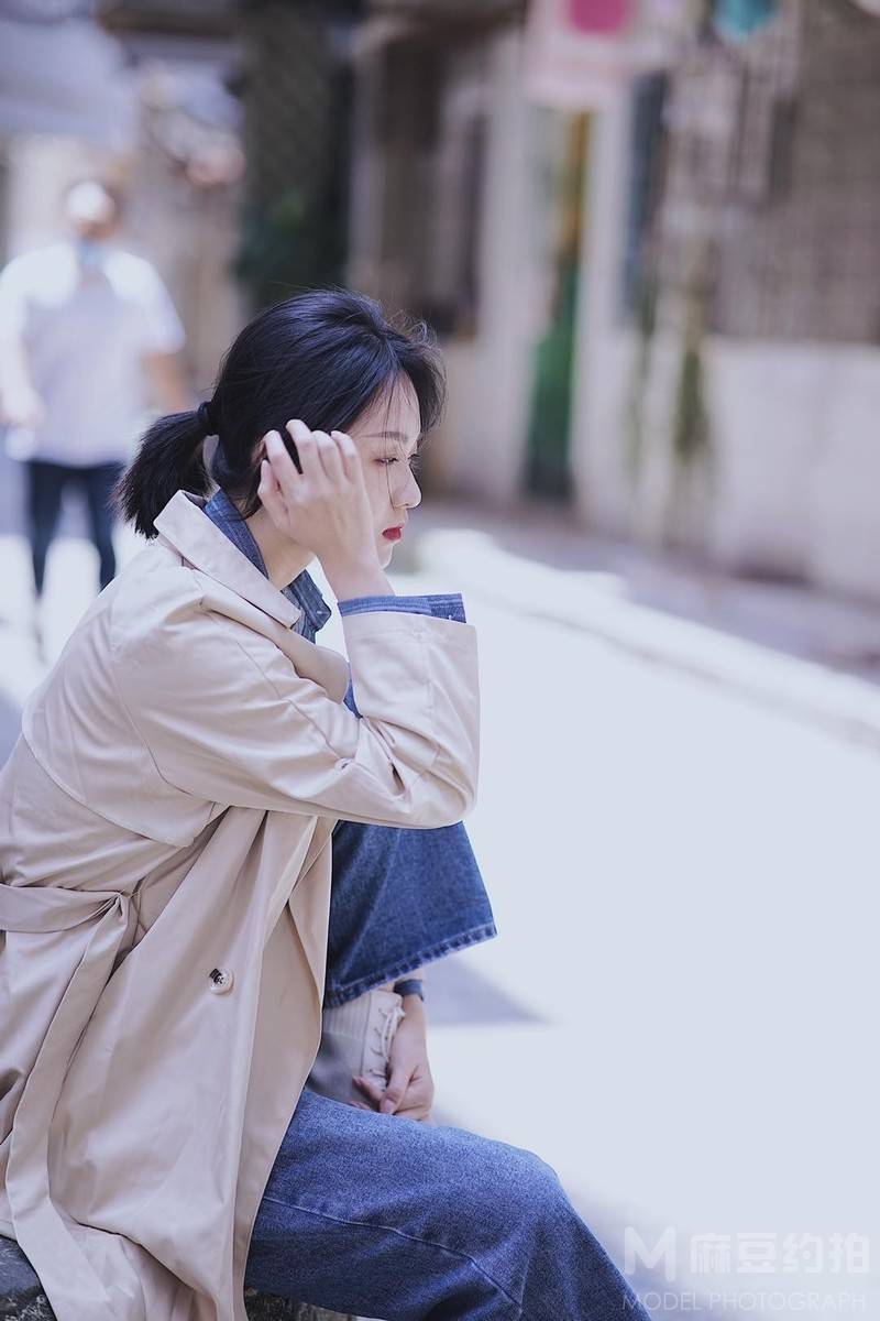情绪模特