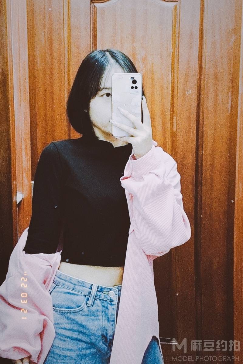 胶片模特