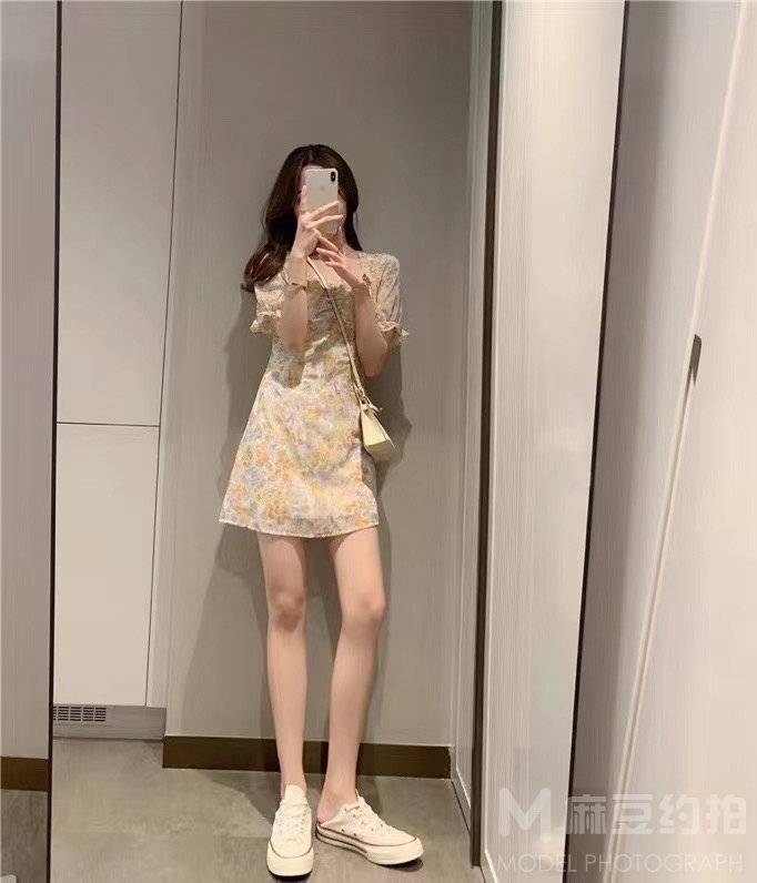 清新模特