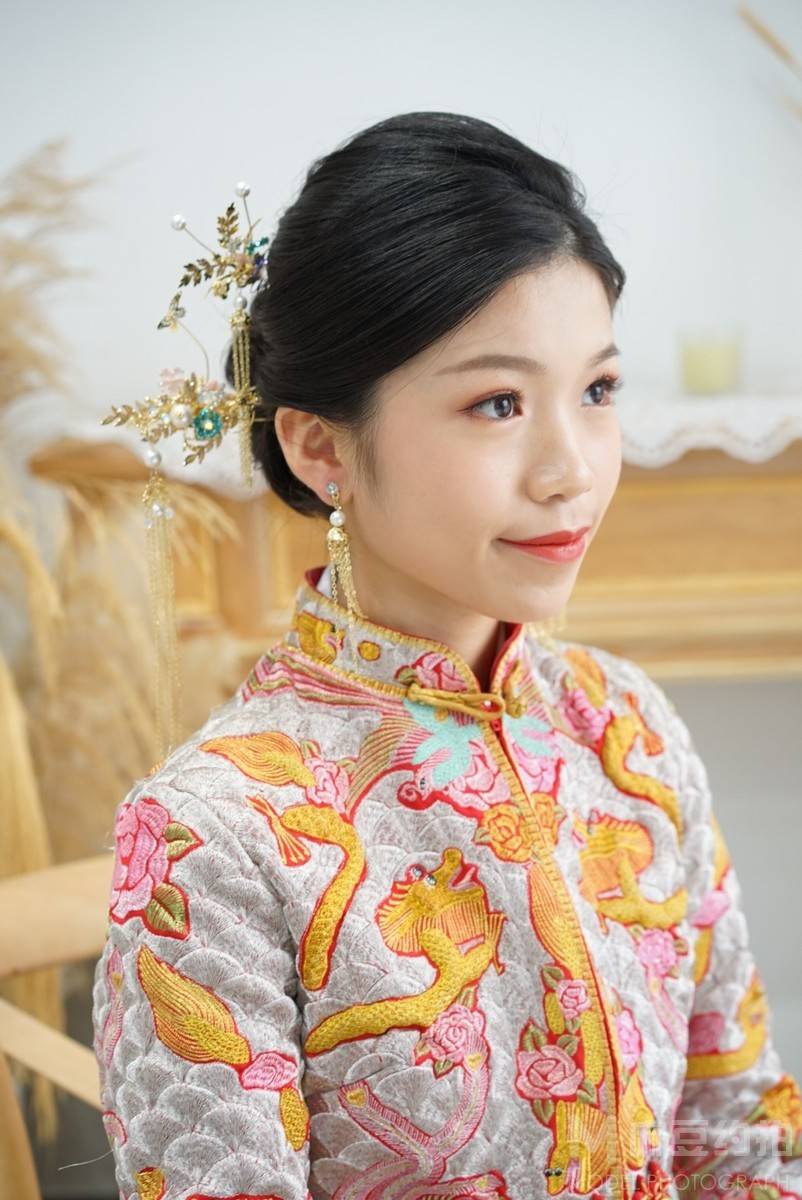 妆容模特