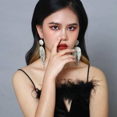 妆容模特